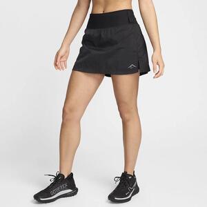 Nike Trail Women&#039;s Repel Mid-Rise 5&quot; Running Skort with Pockets FN4421-010
